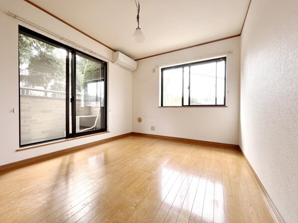 ウエストヒルズの物件内観写真